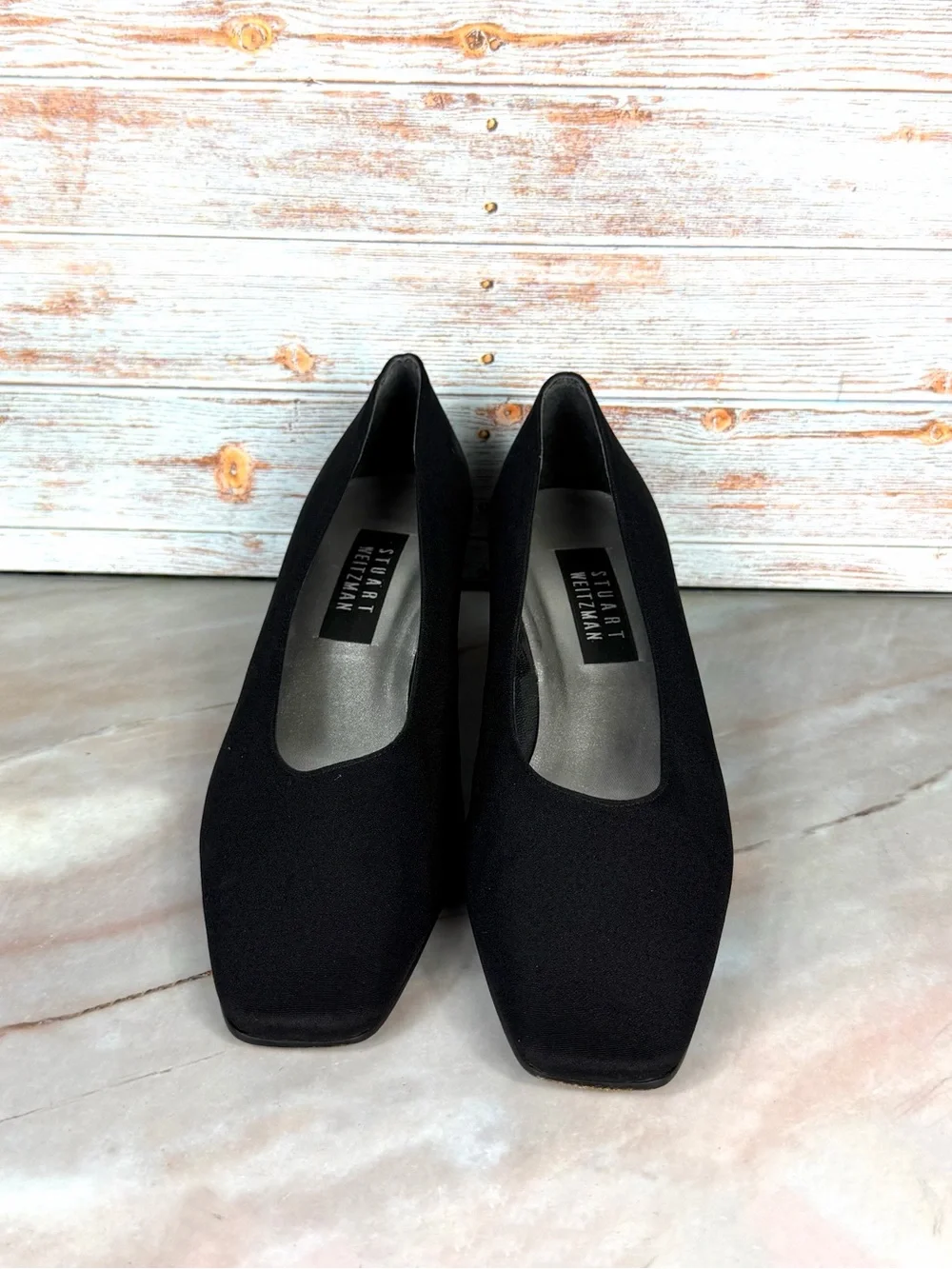 Stuart Weitzman reposhing this